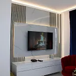 Kings Apartments
